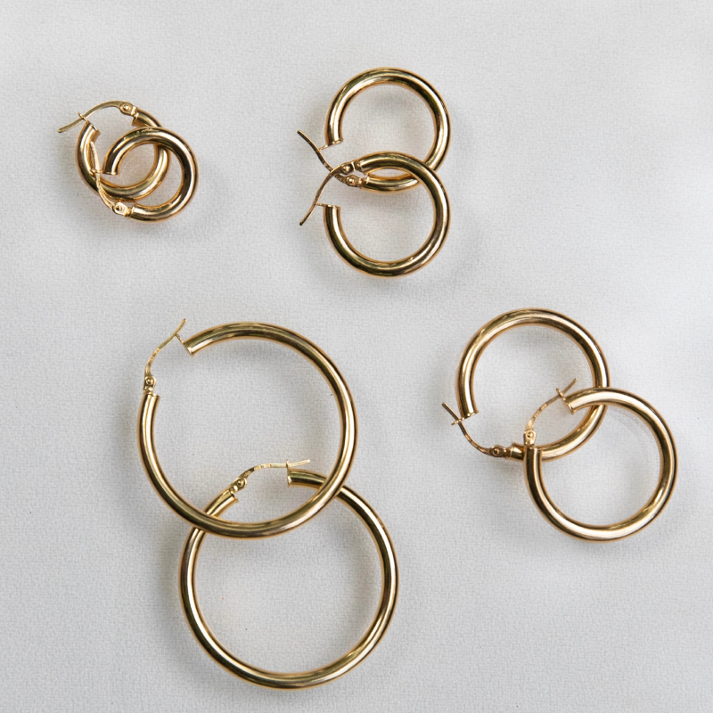Flat lay photo of FJC Gavina 2.0 Hoops on a white background